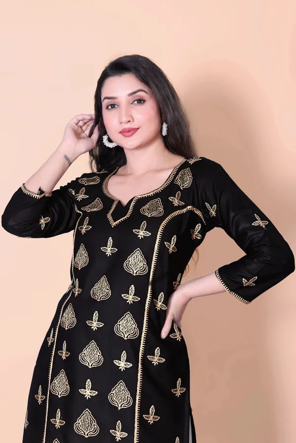 Rudra_Lifestyle_Women_Chikan_Embroidery_Kurta_Multicolor