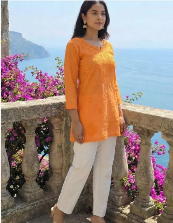 Women_Embroidered_Chikankari_Chanderi_Silk_Kurta