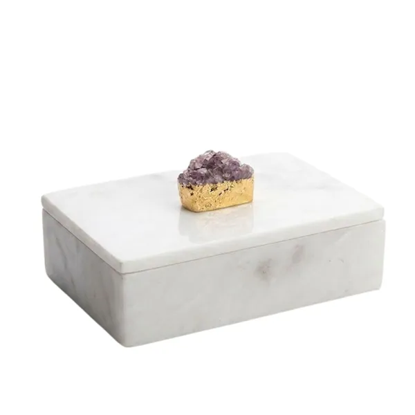 Amethys_crown_white