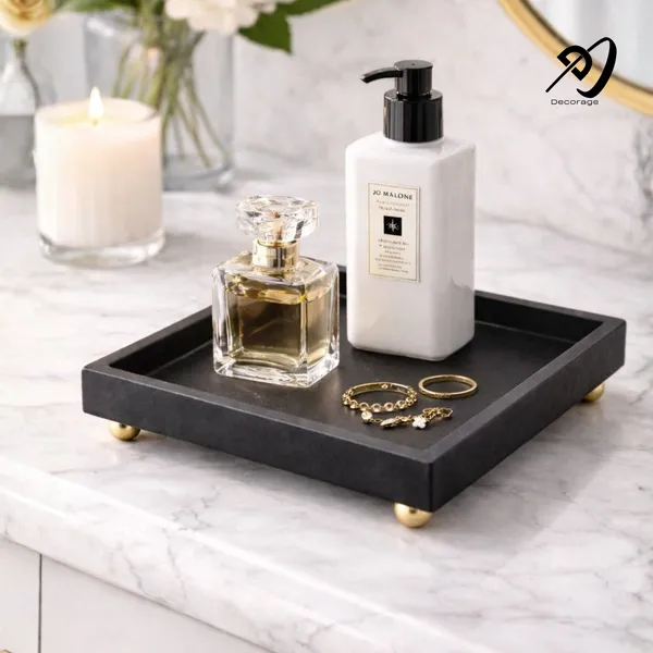 Black_ball_stand_tray
