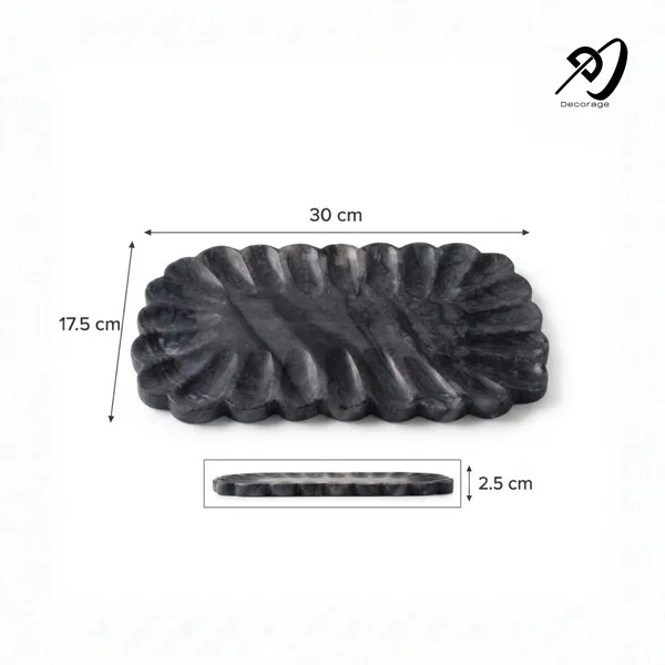 Scallop_black_tray