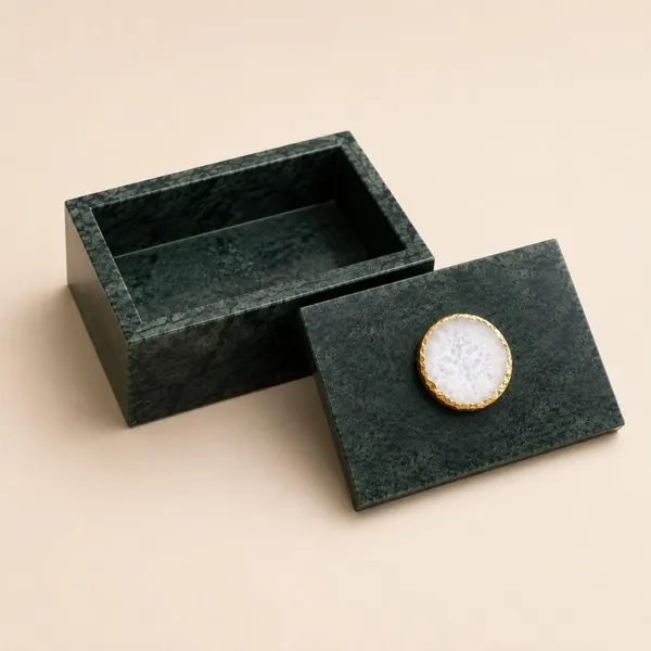 butterfly_box_white