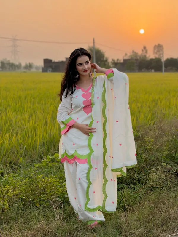 Women’s_Off-White_Printed_Cotton_Kurta_Palazzo_Set_with_Dupatta