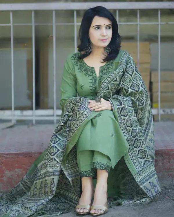 Sage_Green_Embroidered_Cotton_Kurta_Pant_Set_with_Printed_Dupatta