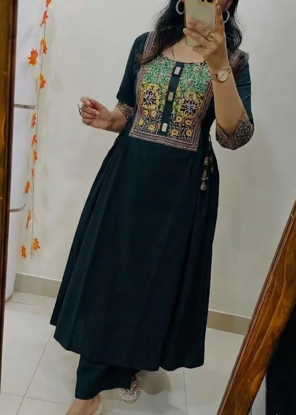 Women's_Black_Printed_A-Line_Kurta_with_Embroidered_Yoke_&_Matching_Pants