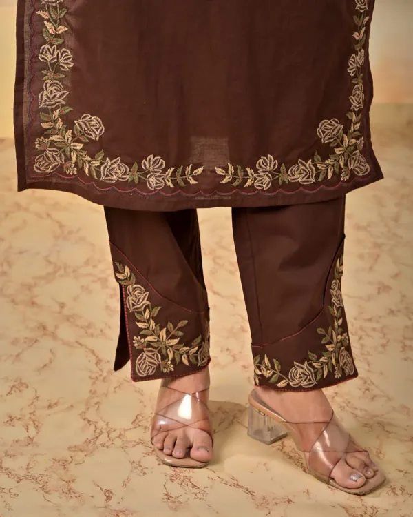 Women’s_Cocoa_Brown_Embroidered_Straight_Kurta_with_Pants_&_Dupatta_Set