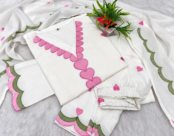 Women’s_Off-White_Printed_Cotton_Kurta_Palazzo_Set_with_Dupatta