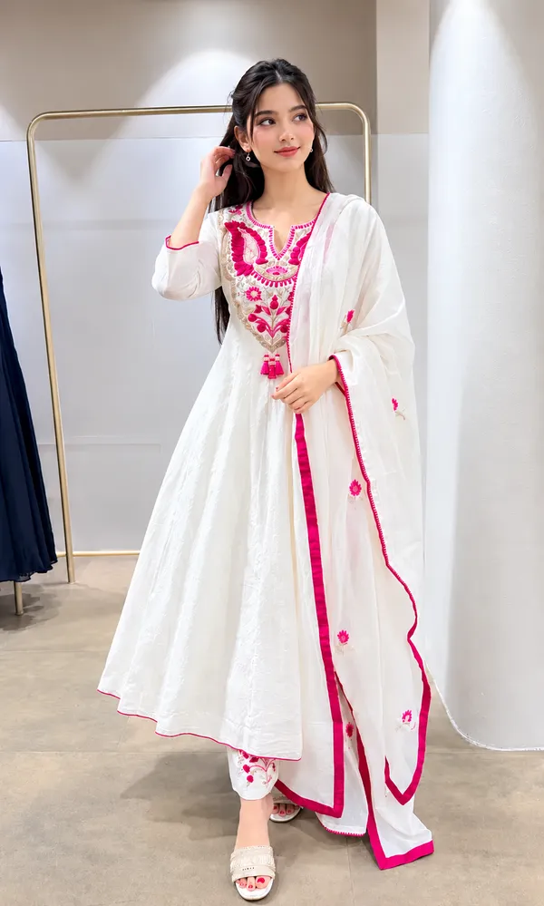 Women’s_White_Cotton_Anarkali_Kurta_Set_with_Pink_Floral_Embroidery_and_Dupatta_|_Jaipuri_Clothing