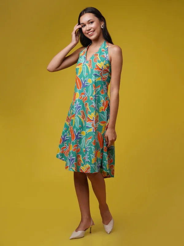 Green_Tropical_Halter_Neck_Dress
