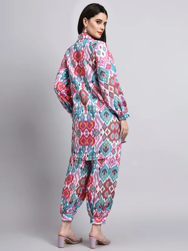 Iraa_Multicolour_Ikat_Farshi_Kurta_Set