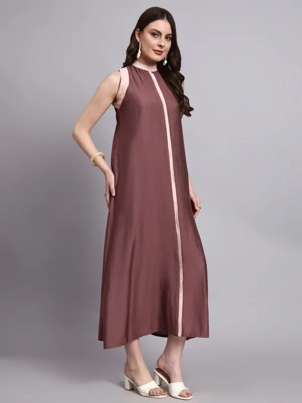 Elara_Mauve_Flow_Dress