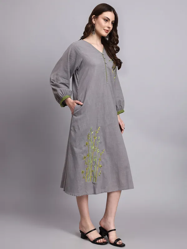 Ira_Grey_Embroidered_Dress