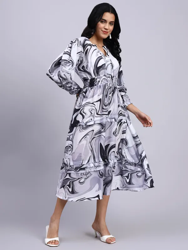 Ira_Monochrome_Marble_Tiered_Midi_Dress