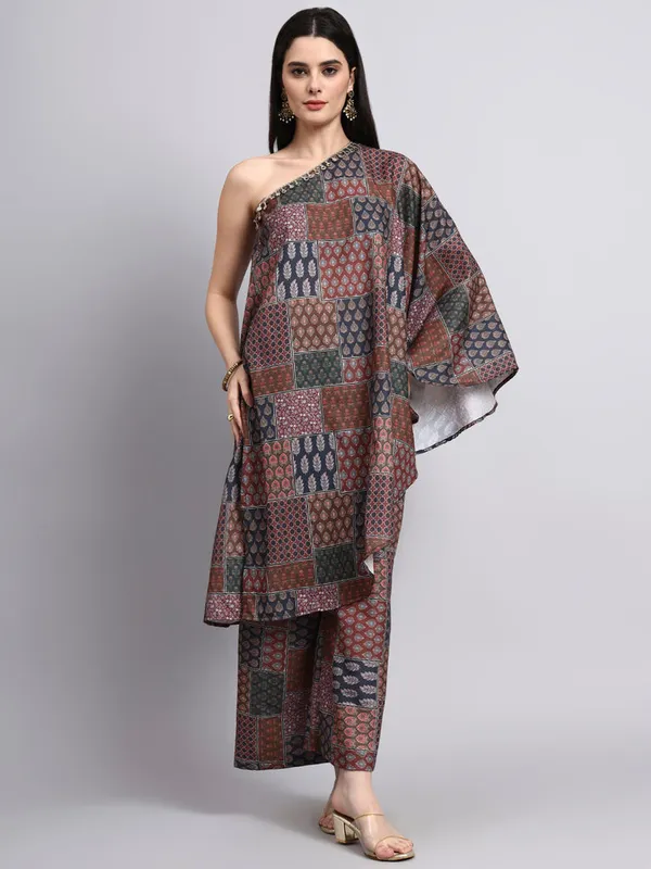 Ranaa_Brown_Ajrakh_Print_One_Shoulder_Set