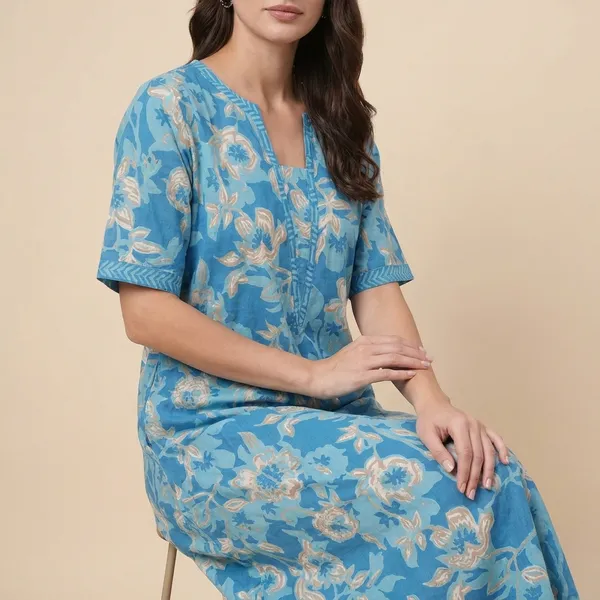 Soothing_Blue_Floral_Kafty_White_And_Blue