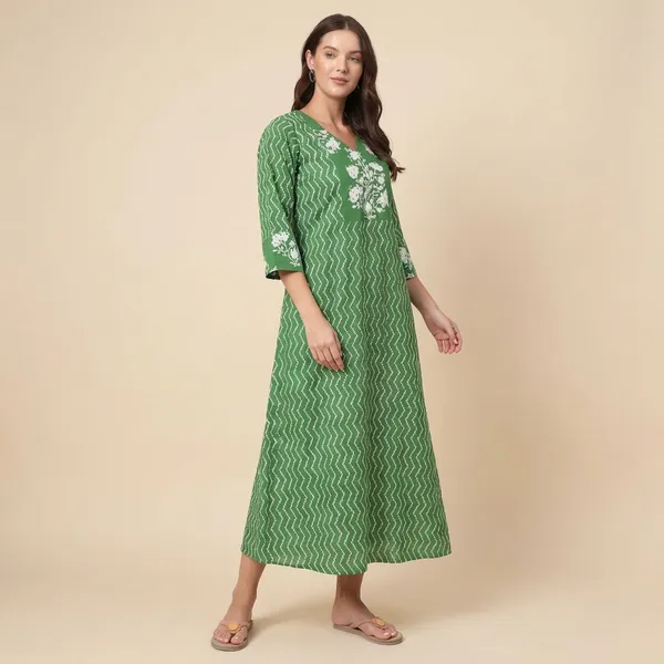 Refreshing_Green_Chevron_Kafty_White_And_Green