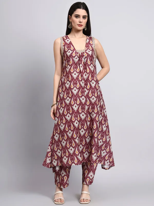 Aamira_Red_Ikat_Sleeveless_Co_Ord_Set