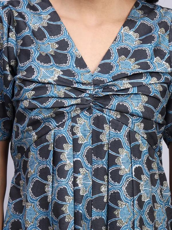 Myra_Indigo_Trellis_Twist_Midi_Dress