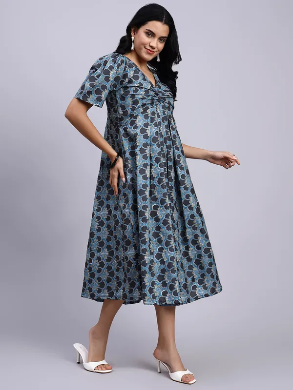 Myra_Indigo_Trellis_Twist_Midi_Dress