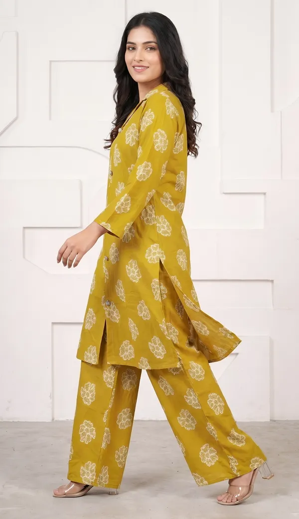 Mustard_Yellow_Rayon_Cotton_Floral_Print_Kurta_Palazzo_Set_For_Women