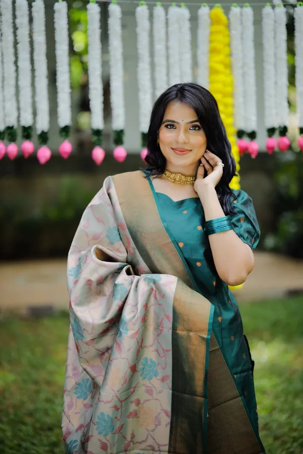 Teal_Blue_Jacquard_Premium_Kurta_Set_For_Women