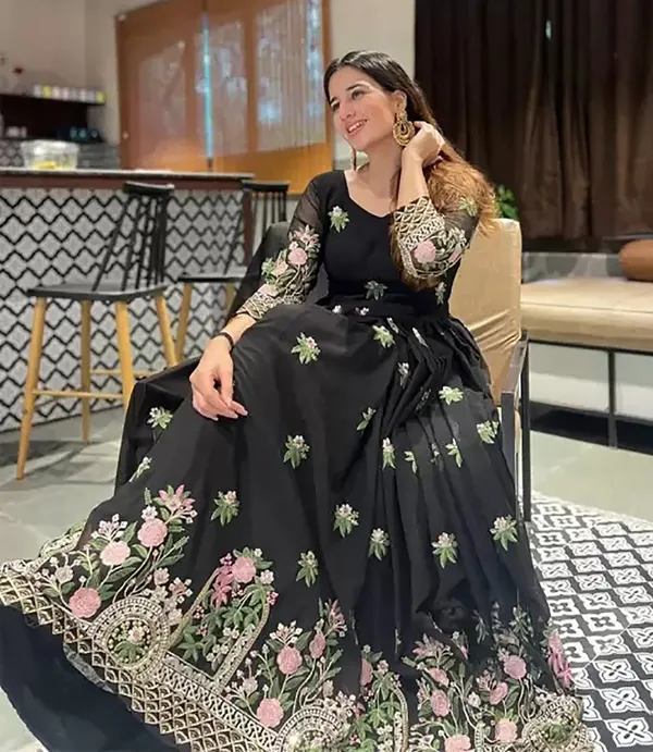 Black_Georgette_Premium_Anarkali_Suit_For_Women