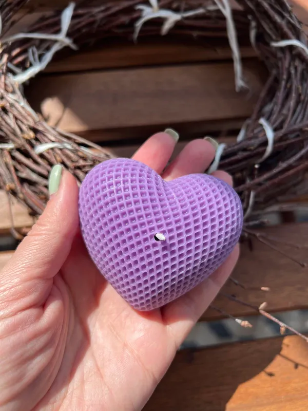 Diamond_Shaped_Purple_Heart_Candle_(Pack_of_2)