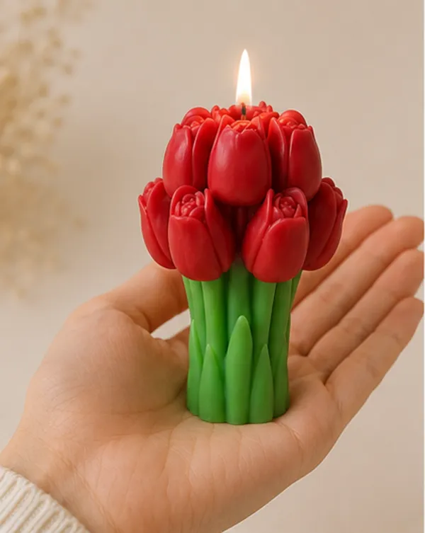Red_Tulip_Bouquet_Decorative_Candle