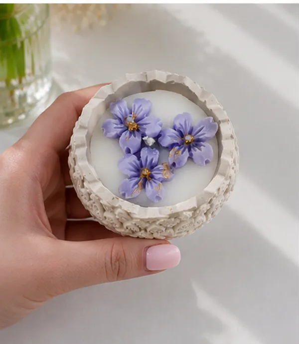 Concrete_Mirror_Jar_With_Purple_Jasmine_Flower