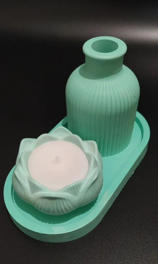 Green_Concrete_Tray_And_Ribbed_Vase_With_Lotus_Jar_Candle