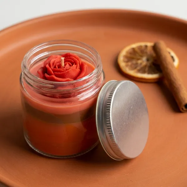Transparent_Glass_Jar_With_Decorative_Candle