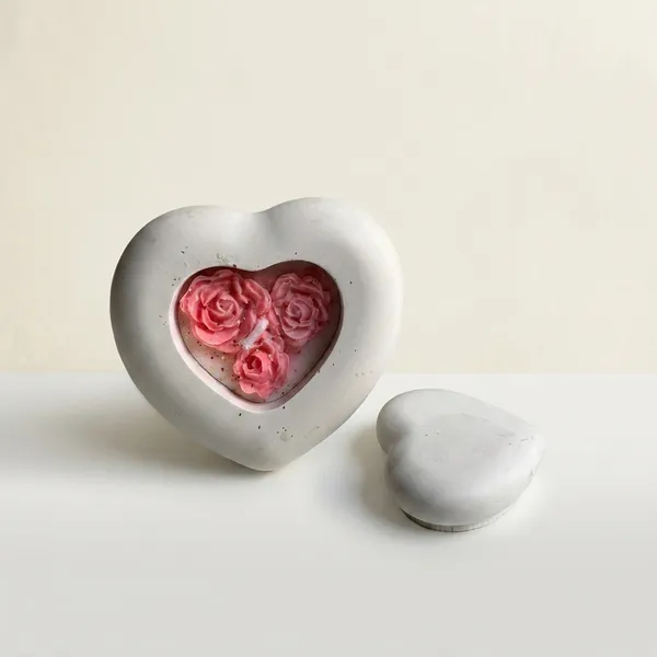 White_Heart_Concrete_With_Small_Rose