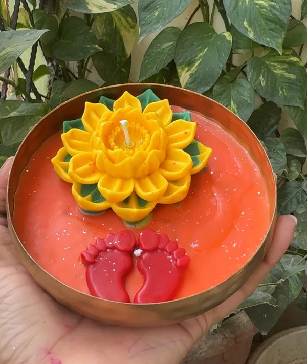 Lakshmi_Ji_Charan_Paduka_Candle