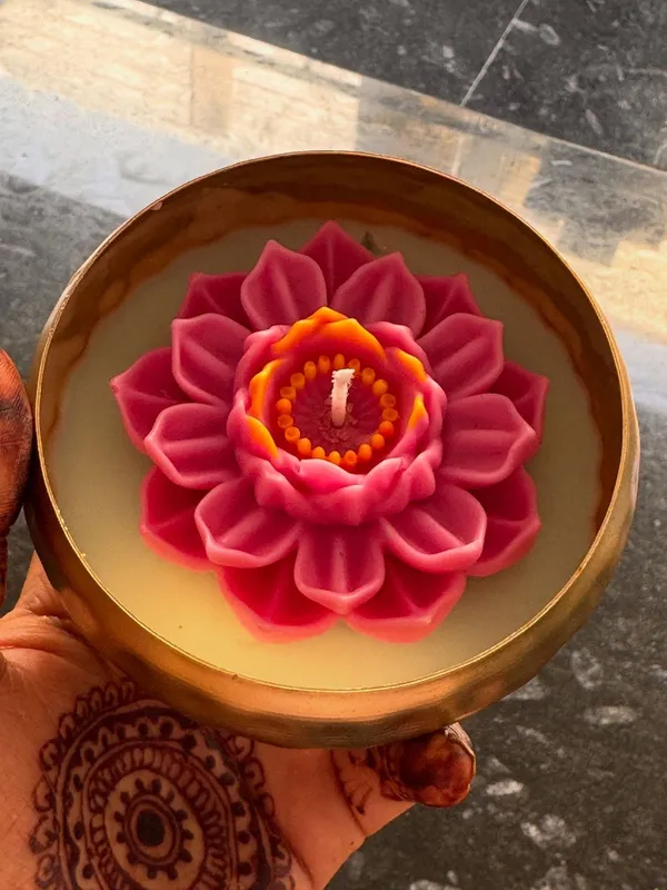 Pink_Lotus_Flower_Decorative_Floating_Candle