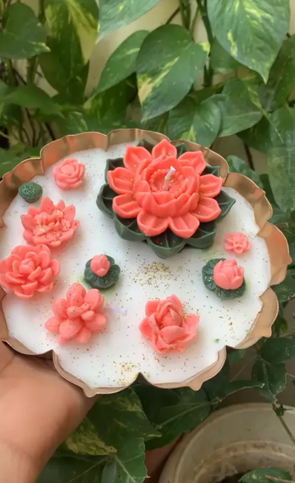 5.5In_Metal_Urli_Candle_With_Coral_Lotus_Decor