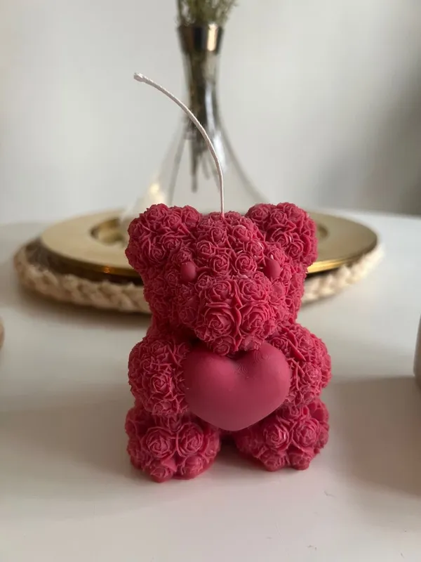 Wine_Rose_Bear_Shaped_Decorative_Candle