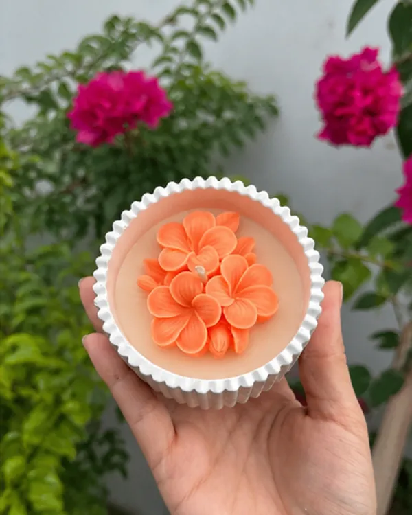 Plumeria_Concrete_Jar_Candle