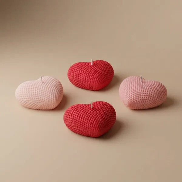 Diamond_Shaped_Heart_Candle_(Pack_of_2)