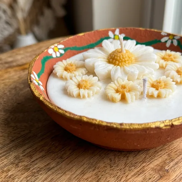 Terracotta_Bowl_Pink_Daisy_Candle