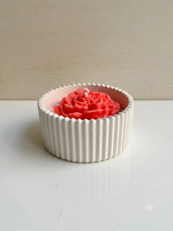 Concrete_Jar_With_Pink_Rose_Candle