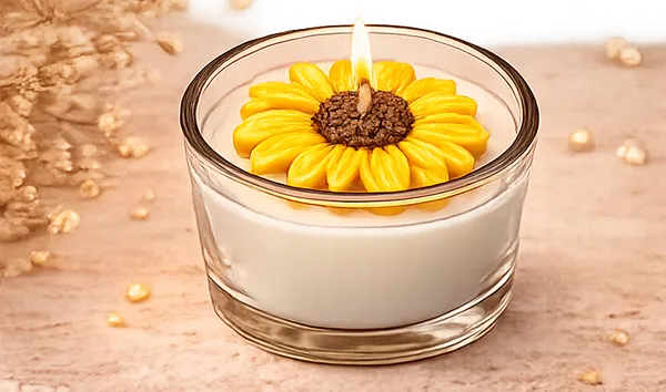 Yellow_Daisy_Glass_Jar_Candle