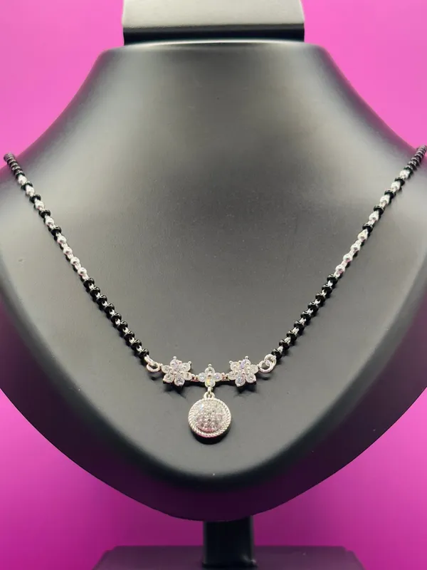 Silver_Mangalsutra_For_Women