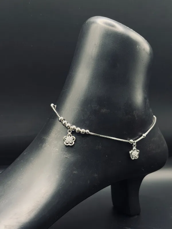 Silver_Anklet_For_Women