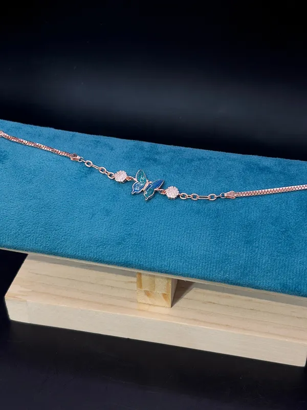 Rose_Gold_Bracelet_For_Women