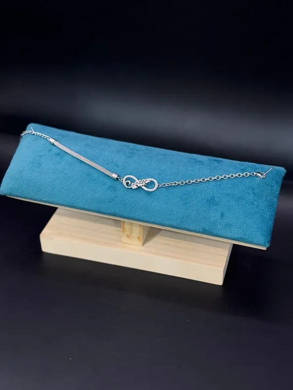 Silver_Bracelet_For_Women
