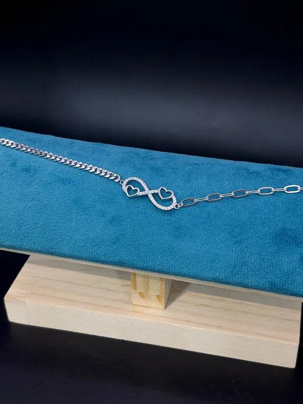 Silver_Bracelet_For_Women