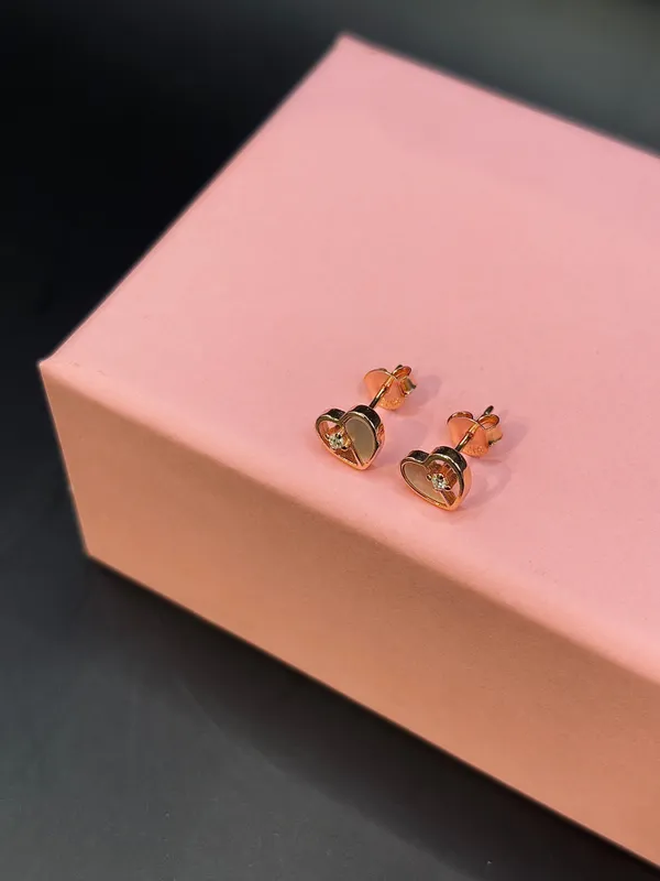 Golden_Earrings_For_Women