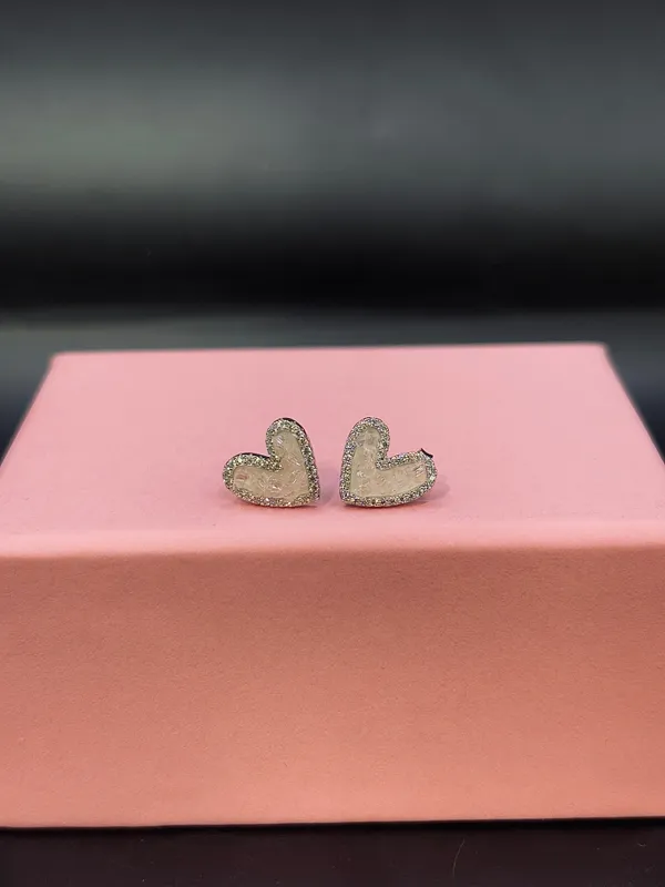 Silver_Stud_Earrings_For_Women