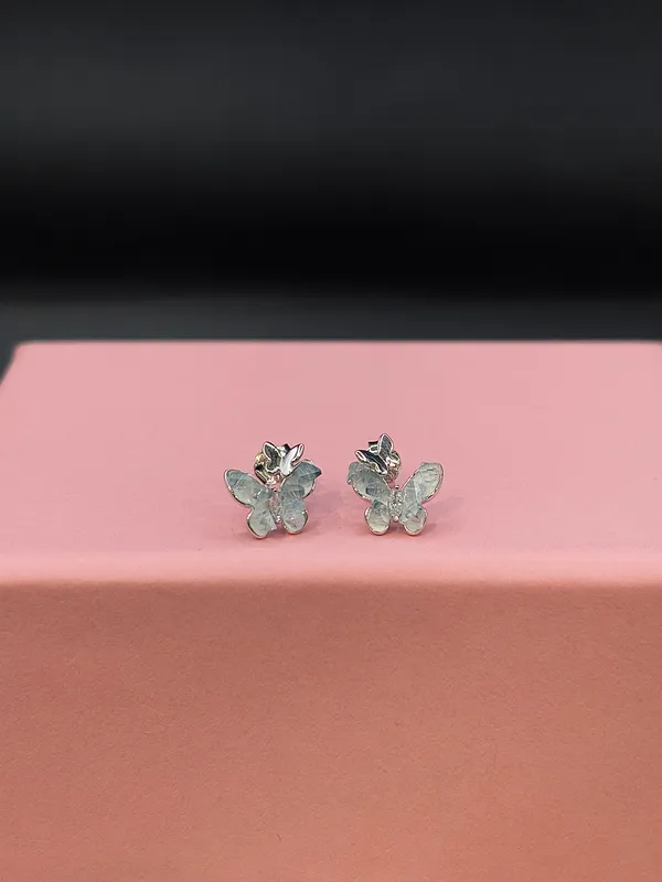 Silver_Stud_Earrings_For_Women