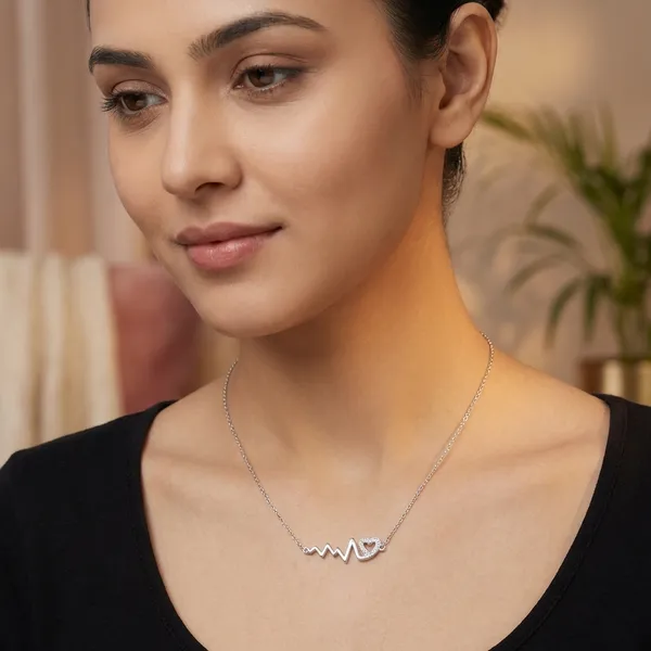 Silver_Necklace_For_Women